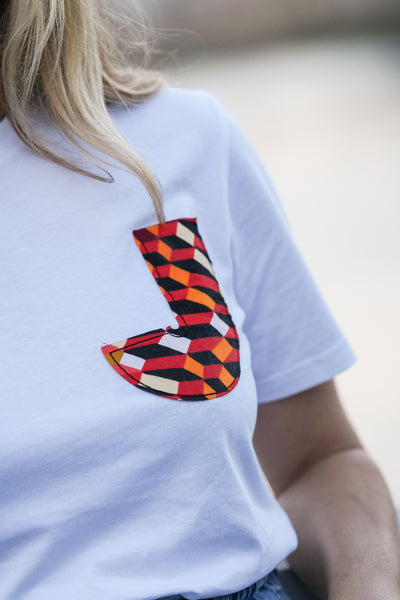 Tee shirt broderie poche J Blanc wax Wasareli Unisexe